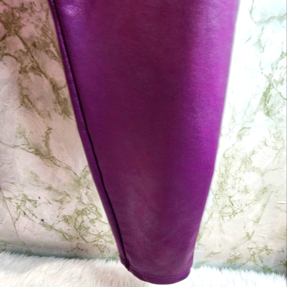 LUXE by LuLaRoe Purple Leggings - Picture 5 of 14